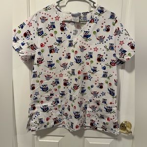 SB Scrubs size Medium 4th of July owls.